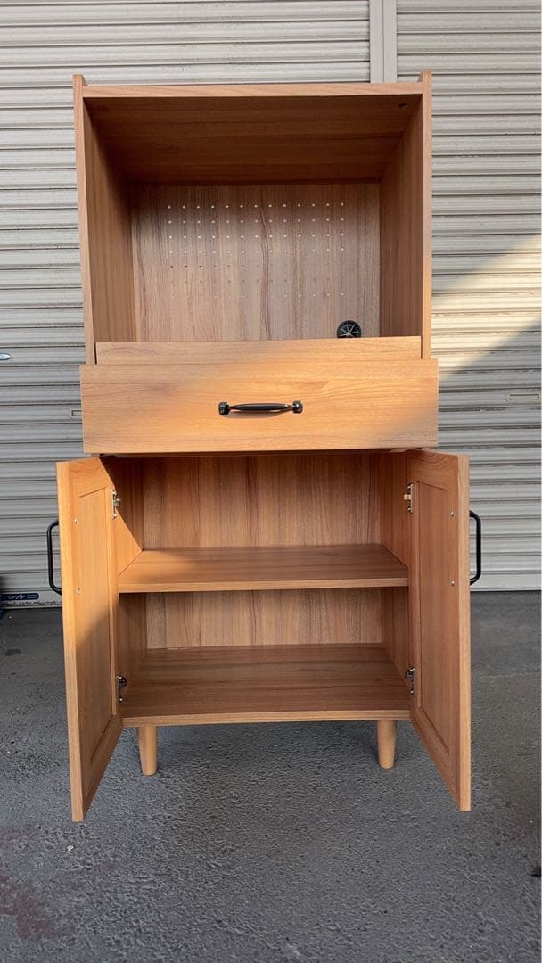 ニトリ　ナチュラル木製食器棚 2段棚付き