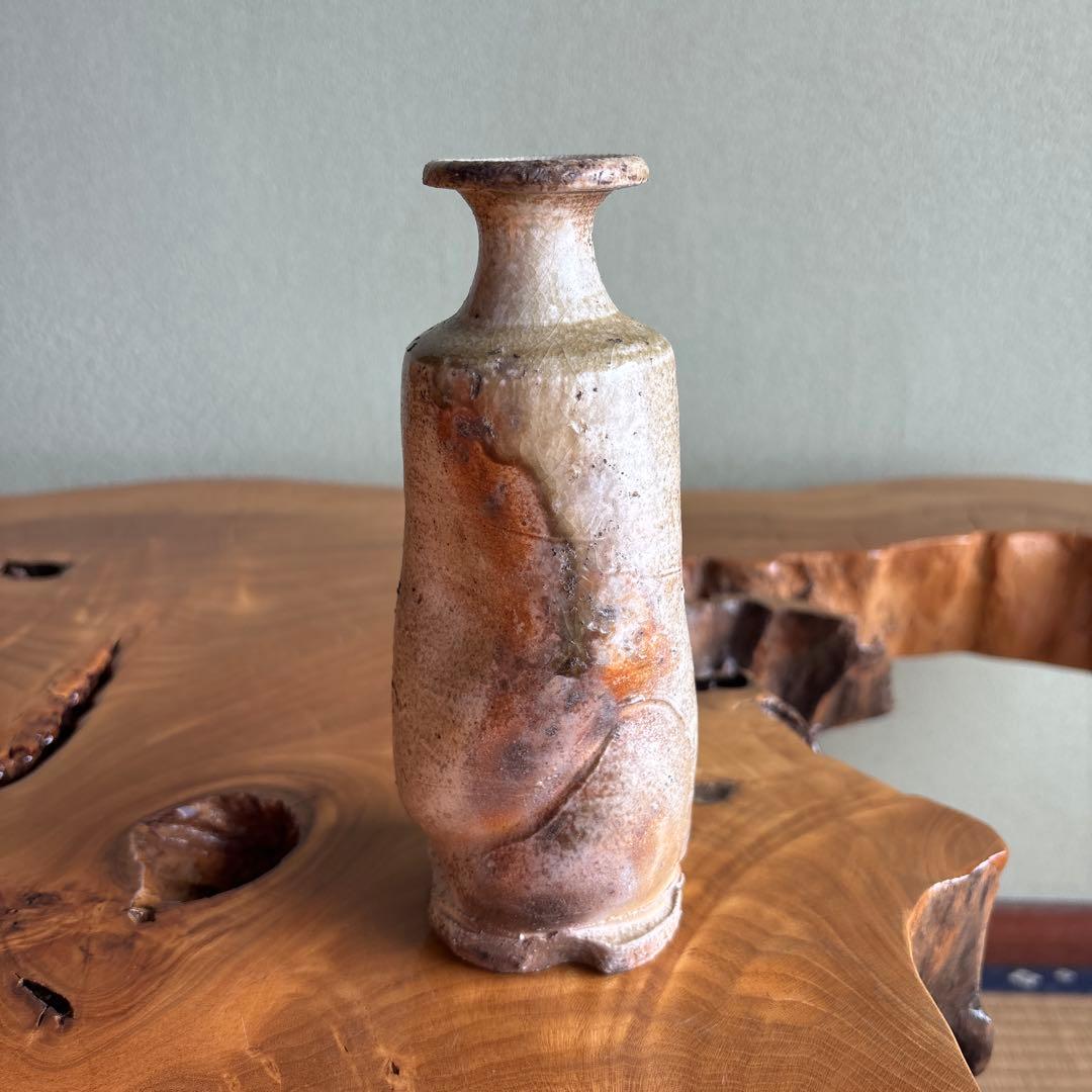 近江一紀造 一輪挿し 三濃里窯 花入 共箱