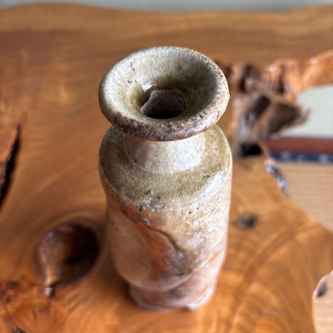 近江一紀造 一輪挿し 三濃里窯 花入 共箱