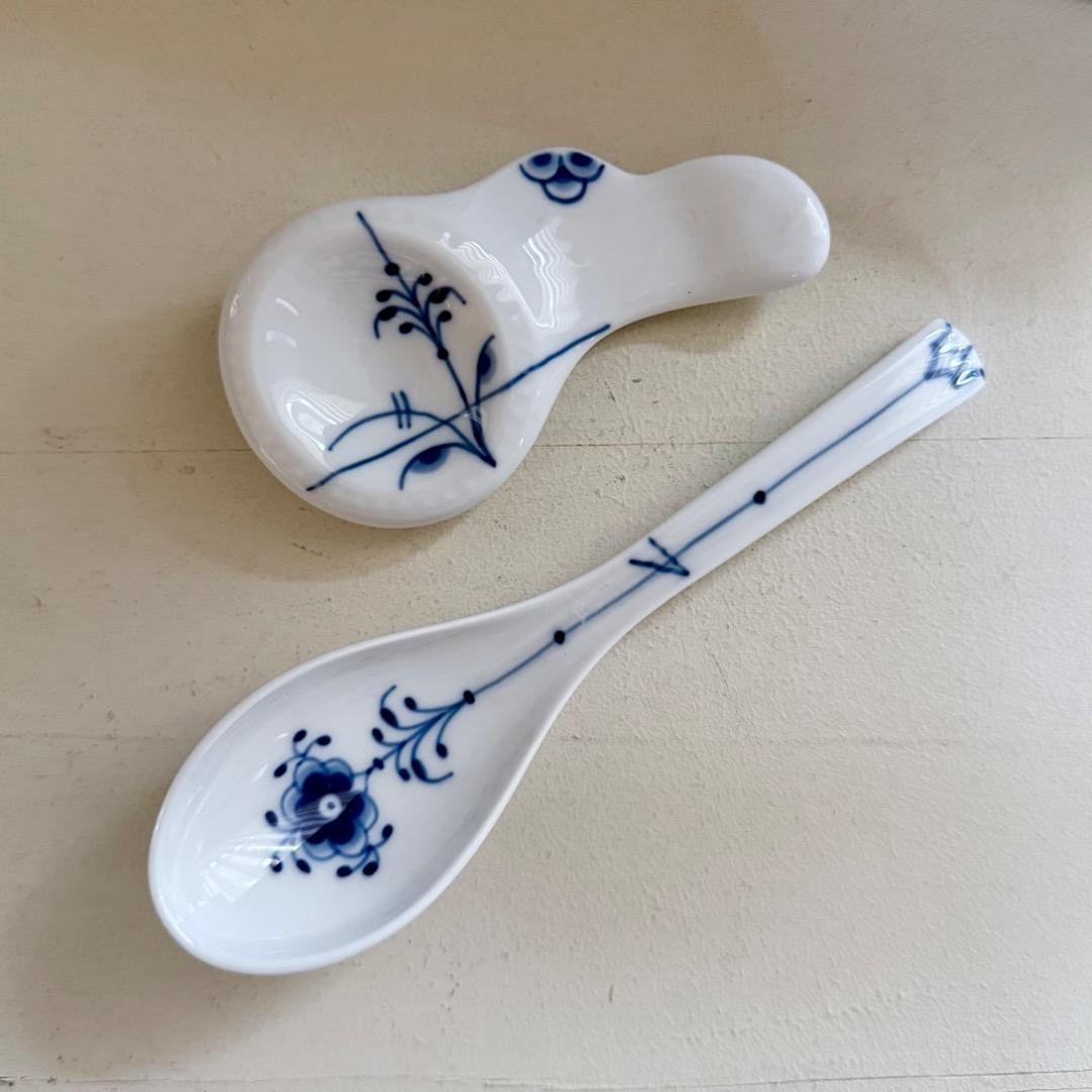 新品⭐︎日本未発売☆　箸置き　蓮華スプーン　2点