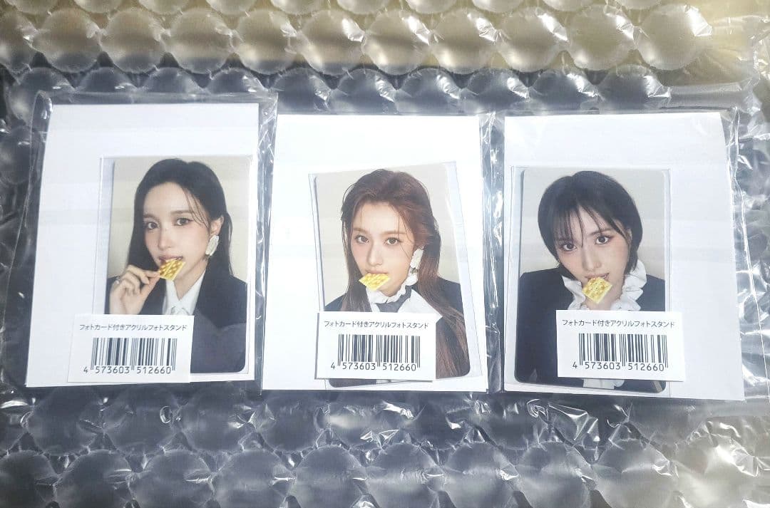 フォトカード付き アクリルフォトスタンド JYP購入 特典 MISAMO 3点