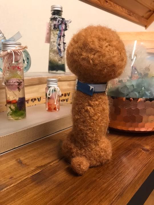 羊毛フェルト　トイプードル(マッシュルームカット)