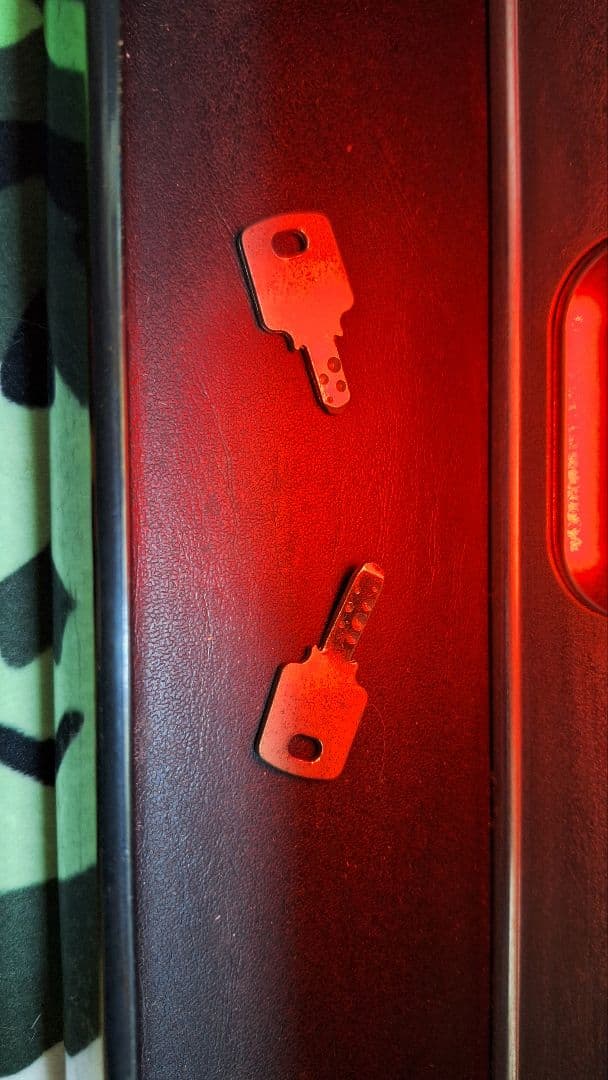 ヤマサ 海一番 パチスロ実機 ドアキー、設定キー、ボリューム付き。発