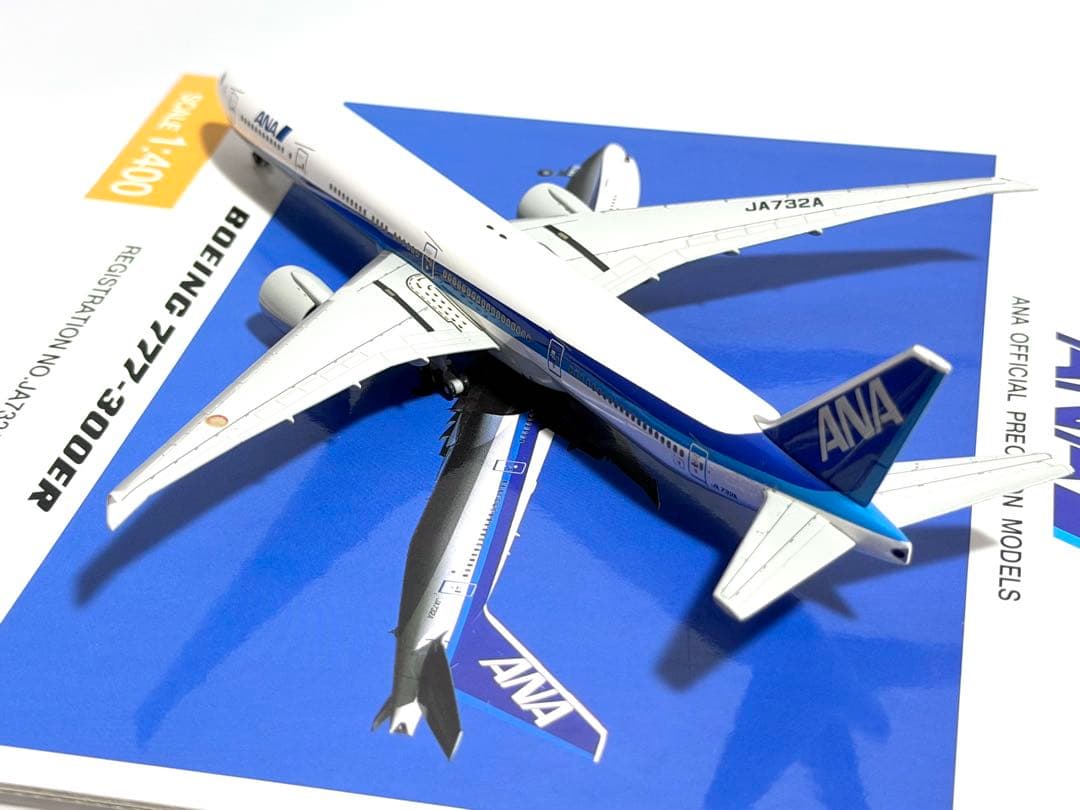 全日空商事 1/200 B777-300ER ANA NH40013 - メルカリ
