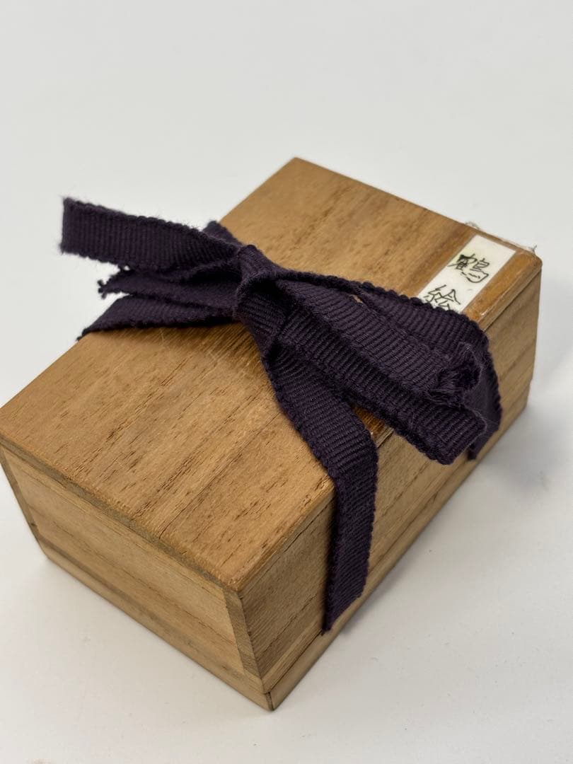 【吉祥鶴~金蒔絵小函】神韻縹渺の香合・古美術品・木調漆器・伽羅・香木沈香・茶道具