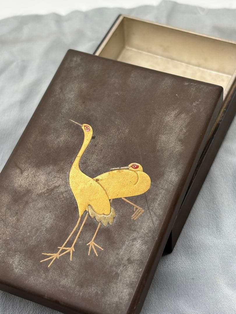 【吉祥鶴~金蒔絵小函】神韻縹渺の香合・古美術品・木調漆器・伽羅・香木沈香・茶道具