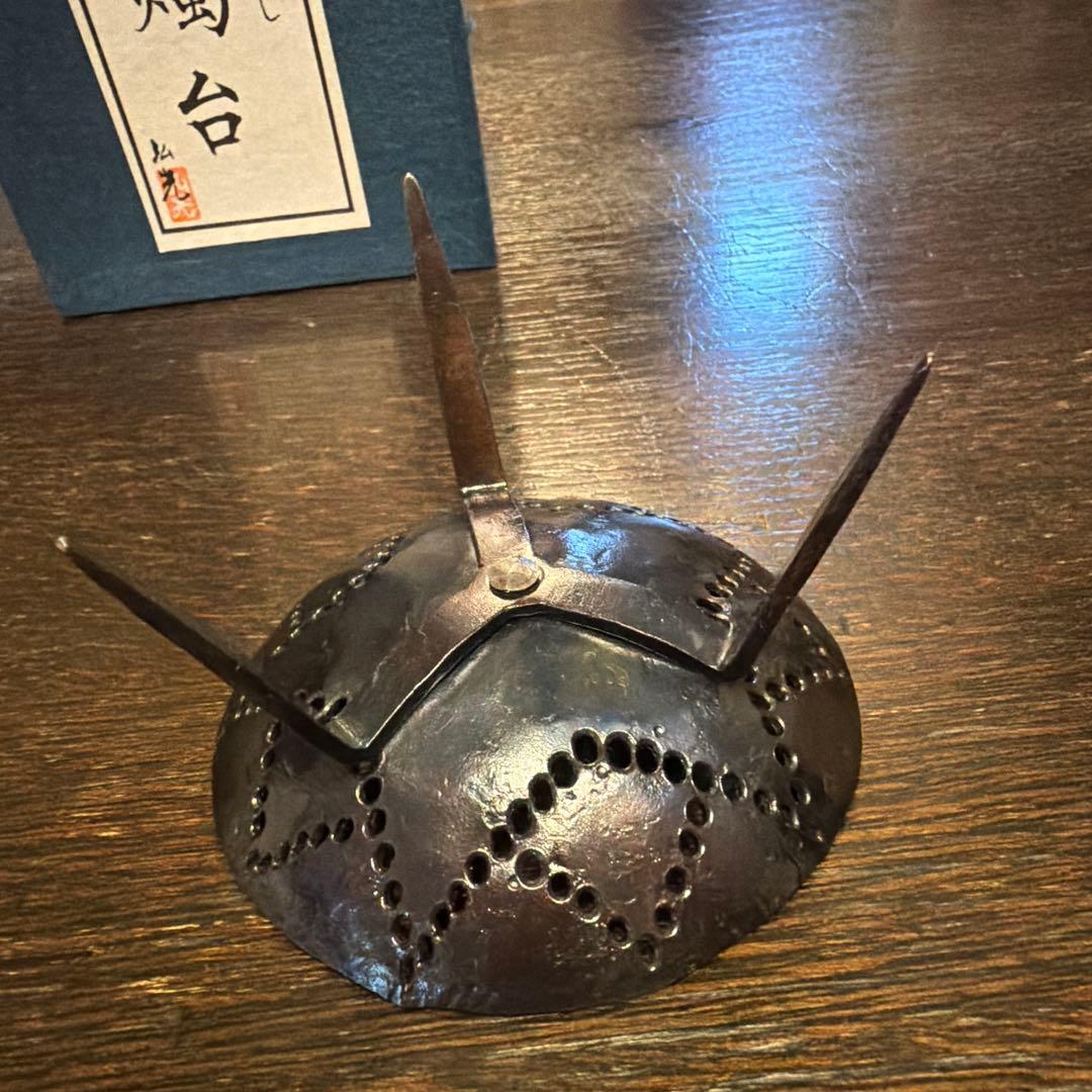 鐵製　透かし燭台　ろうそく立て 大1小2