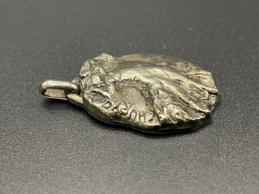 彫刻家 佐藤忠良 「空よ」 ペンダントトップ