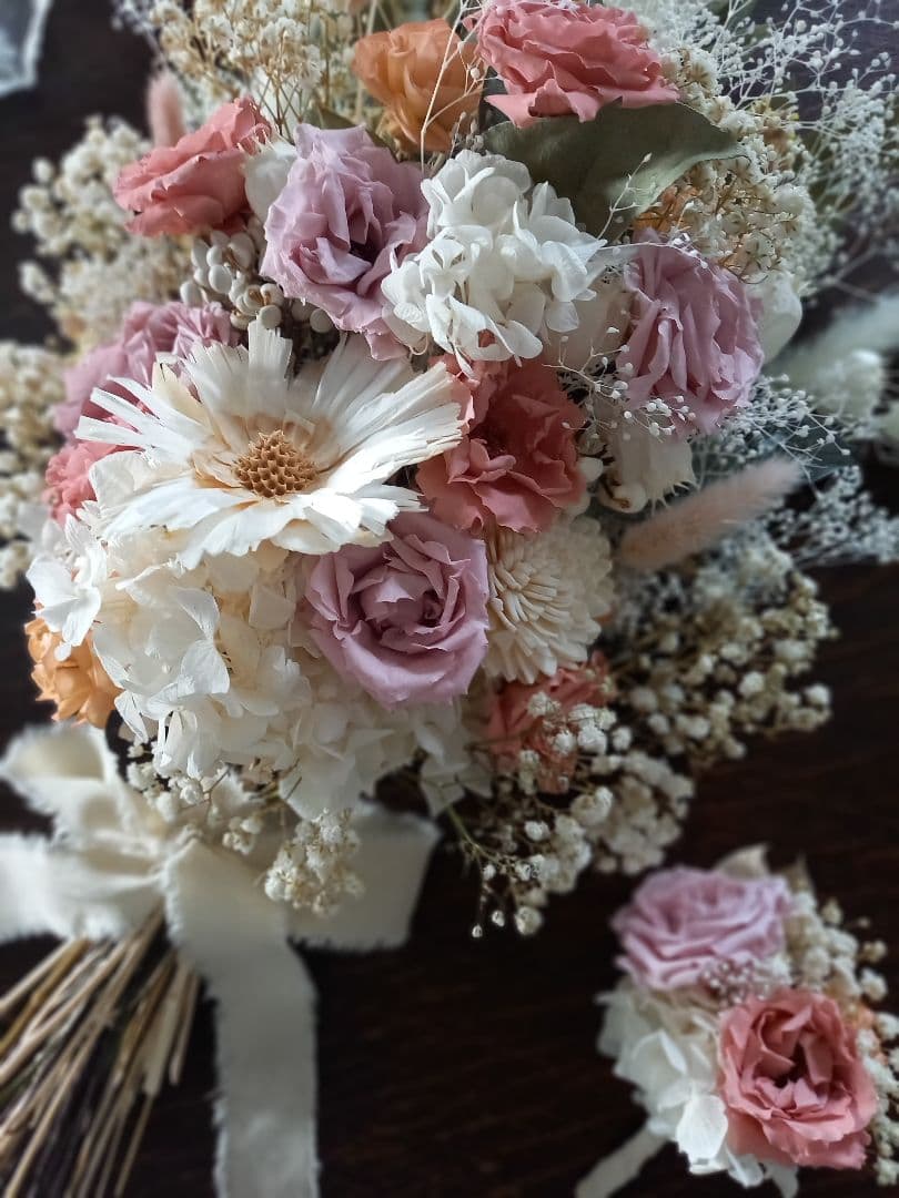 ～sold out ～プリザーブドフラワー ローズの華やか ウェディングブーケ