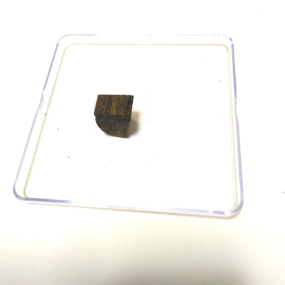 最高級タニ沈香 木　3.16g