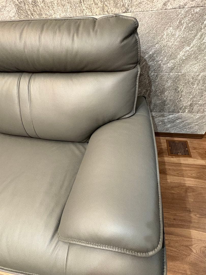 大川家具 イタリア製厚革３人掛けソファ