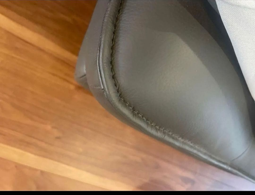 大川家具 イタリア製厚革３人掛けソファ