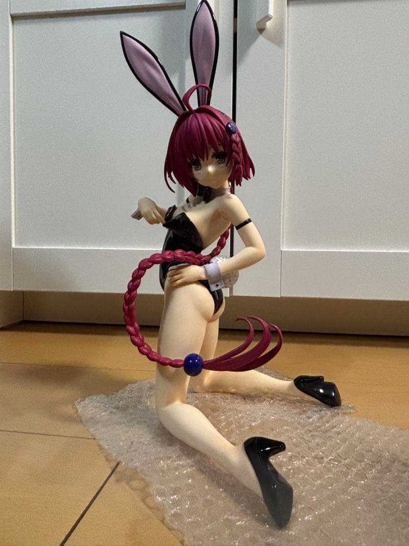 黒咲芽亜 生足バニーVer.