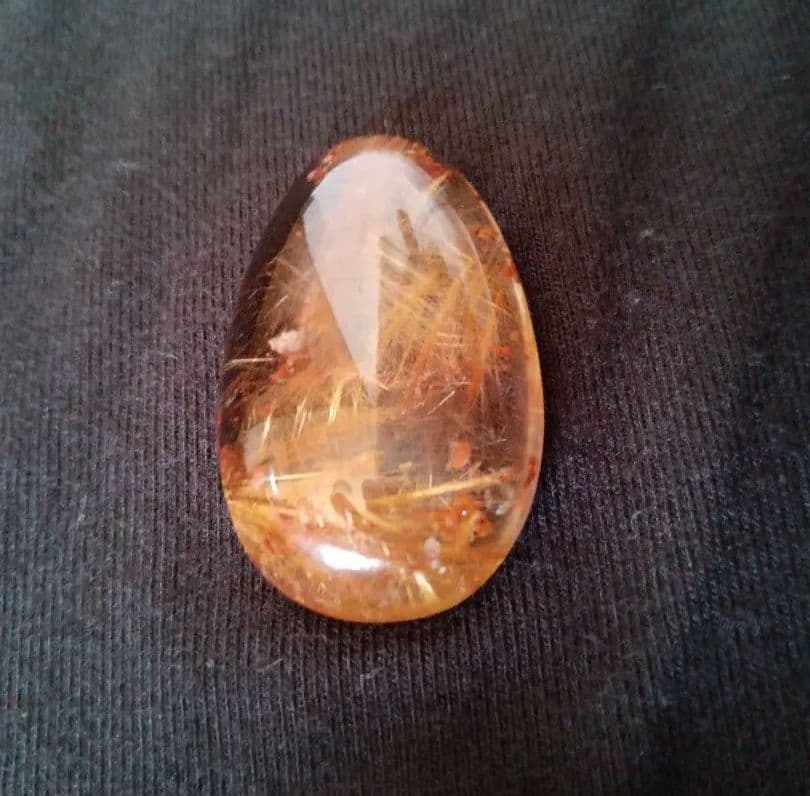 【希少】褐色庭園入り　繊細針の上品な煌めき　金運 勝負運の象徴　ルチル