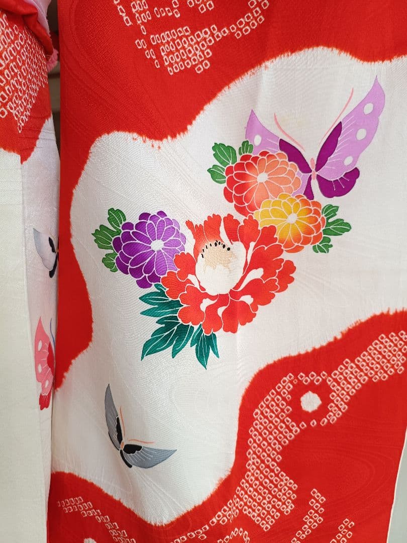 正絹★赤系部分絞り着物と作り帯フルセット