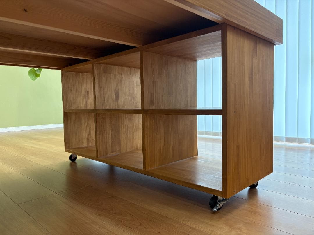 大型テーブル（ホワイトボード天板＆収納棚付き）247 × 126 × 72