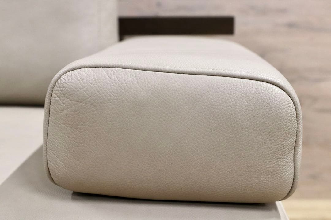 GMGK368○ROLF BENZ / ロルフベンツ DONO ドノ 3人掛け