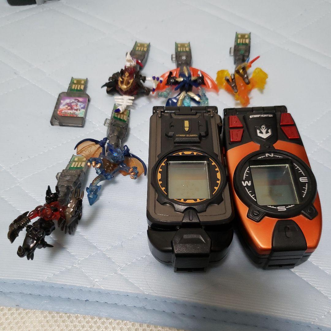 トレジャーガウスト ストラップハンター、ガンマン - メルカリ