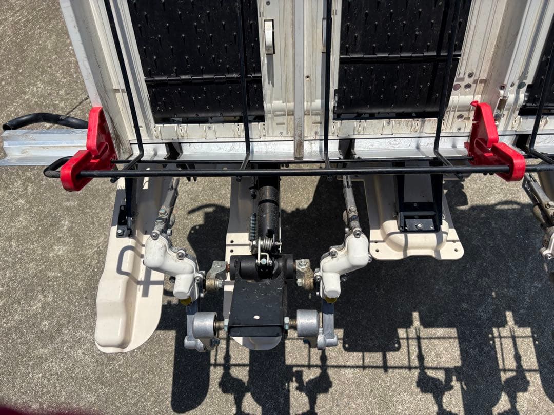 ヤンマー田植え機PeS-1A