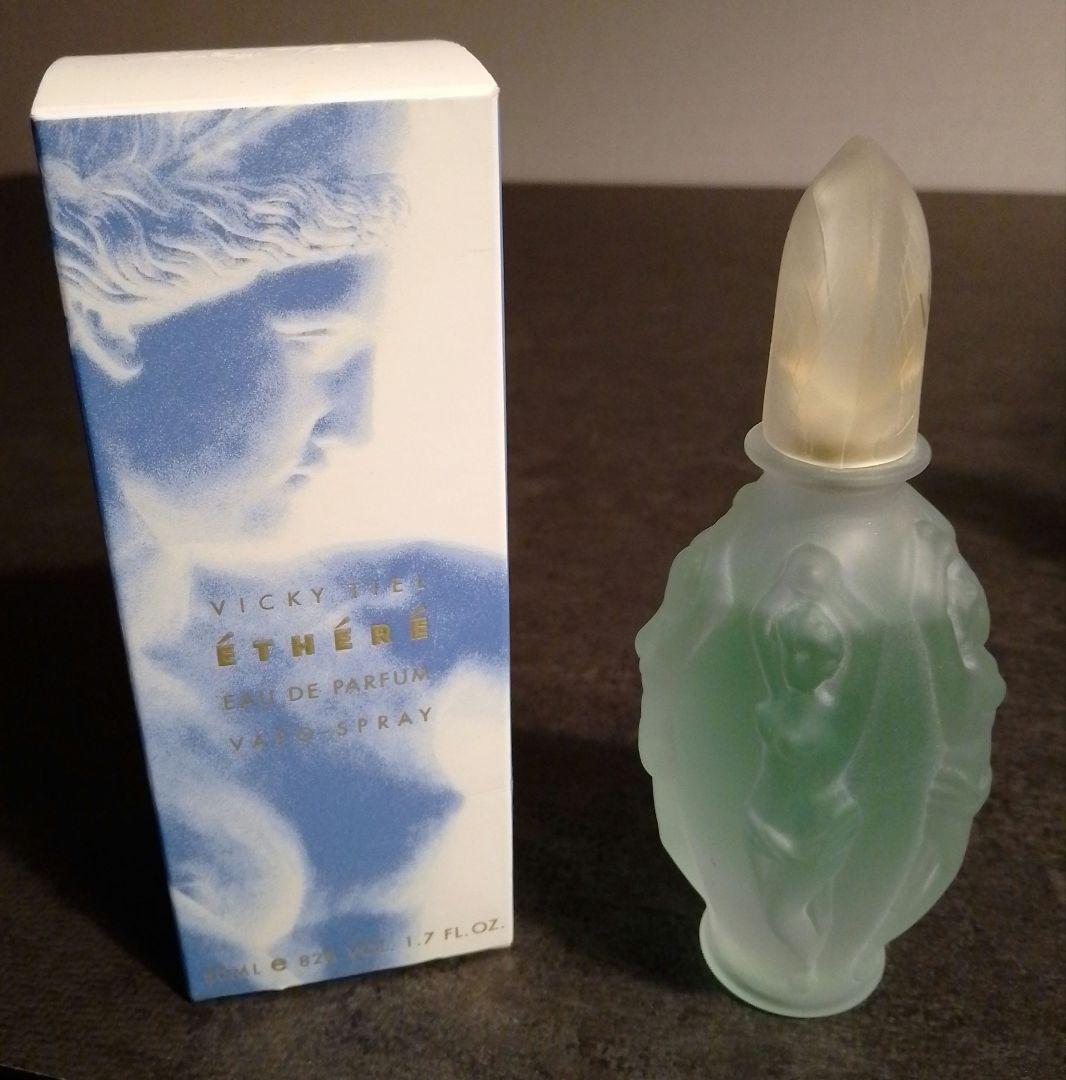 希少 レア ヴィッキーティエル 香水 瓶 コレクション - 香水(女性用