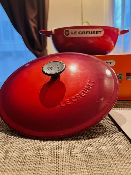 新品未使用ルクルーゼ マルミット22cm LE CREUSET チェリーレッド