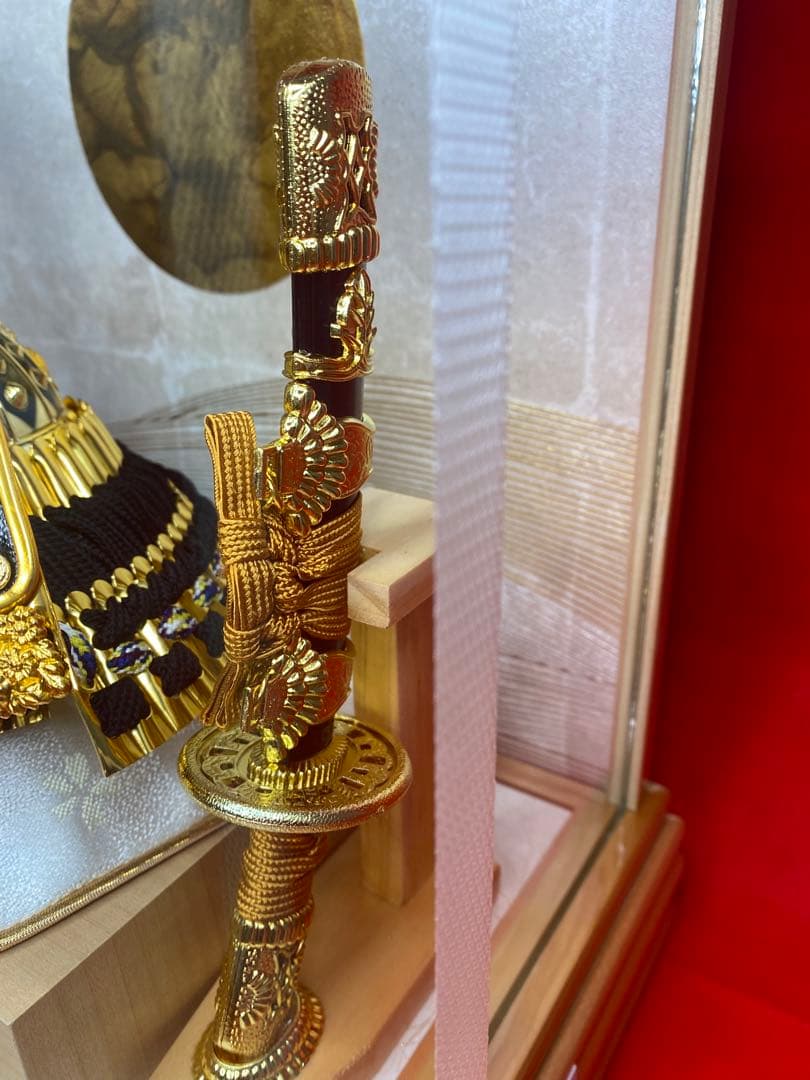 東京久月　五月人形　兜飾り　白木ガラスケース入