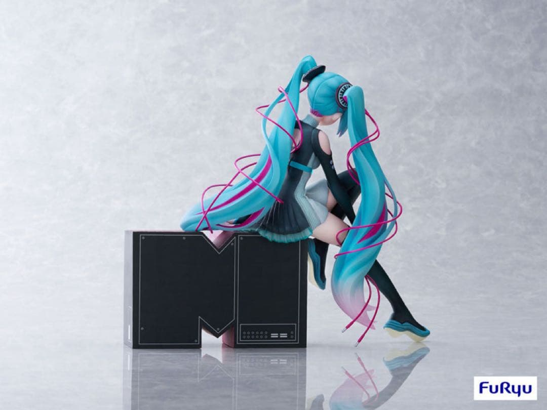 キャラクター・ボーカル・シリーズ01 初音ミク × MTV 1/7 フィギュア