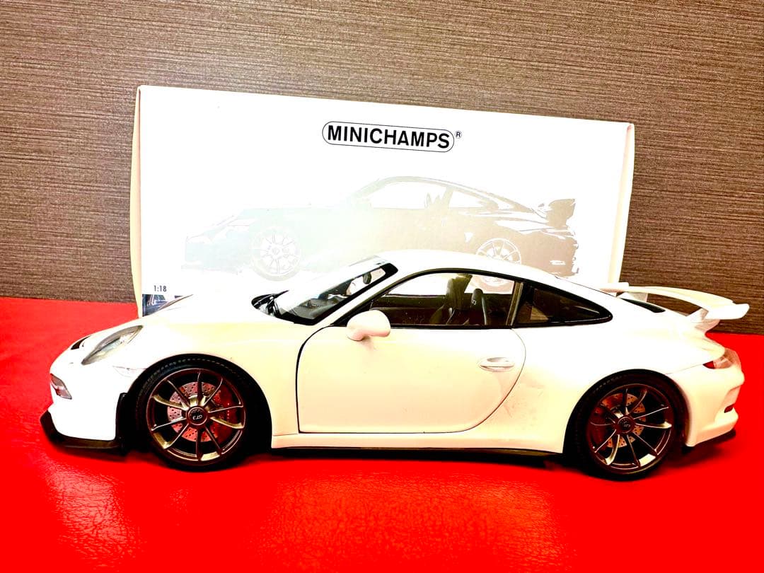 ☆MINICHAMPS Porsche 911 GT3 RS 1/18 ポルシェ