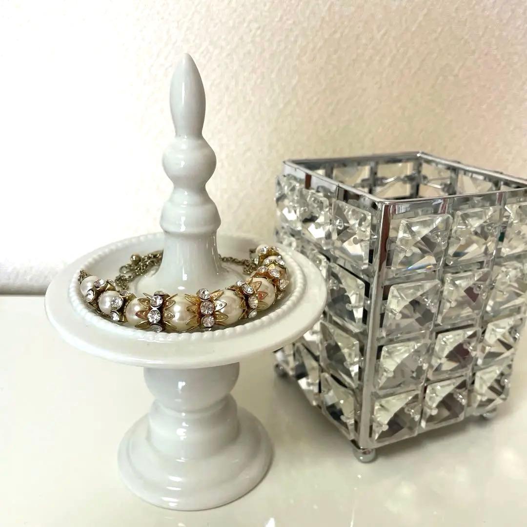 フレンチエレガント　アクセサリーホルダー　リングホルダー　陶器　アンティーク