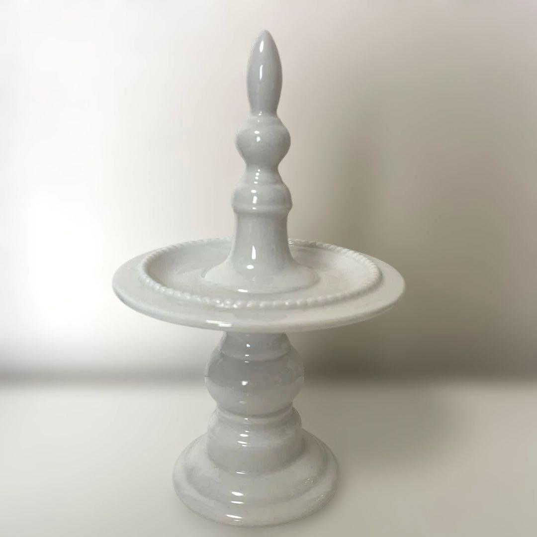 フレンチエレガント　アクセサリーホルダー　リングホルダー　陶器　アンティーク