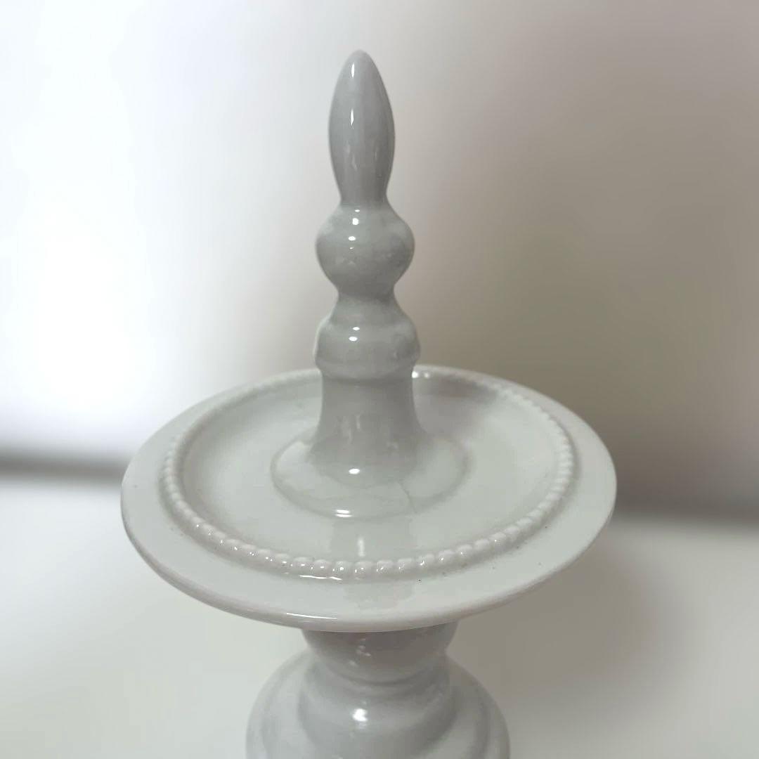 フレンチエレガント　アクセサリーホルダー　リングホルダー　陶器　アンティーク