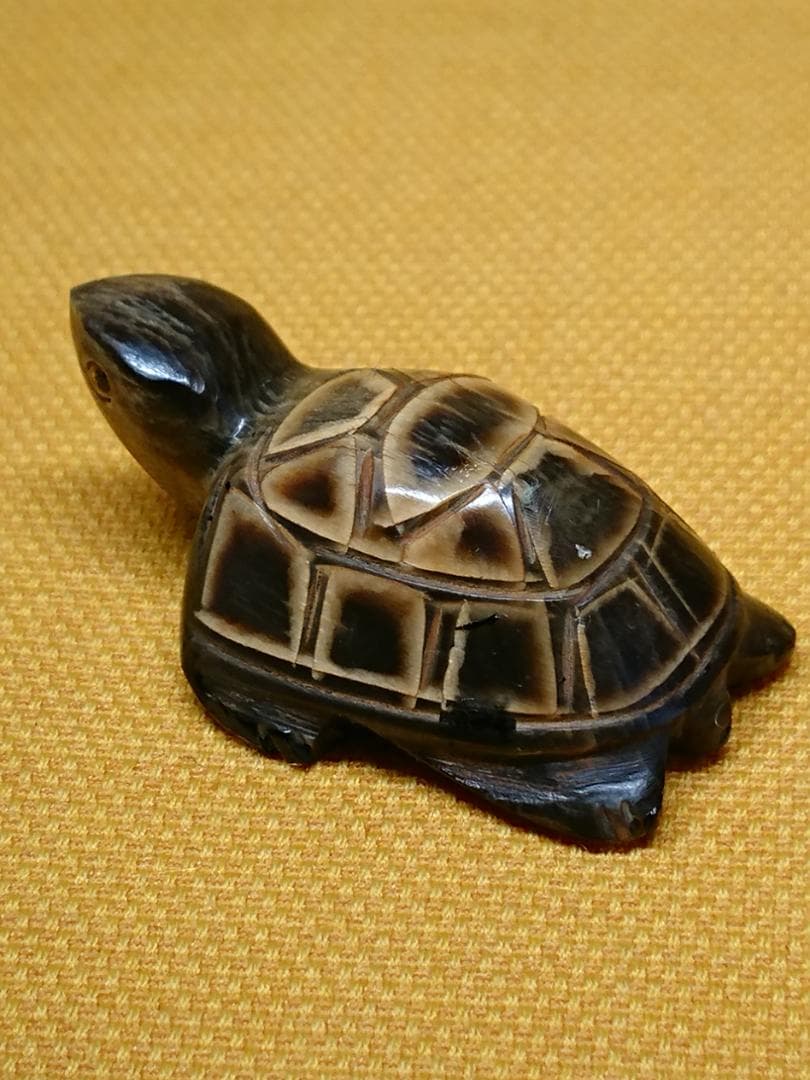 【美品】ビンテージ　カメ　亀　角材　置物　インテリア　工芸品　美術品　A1623