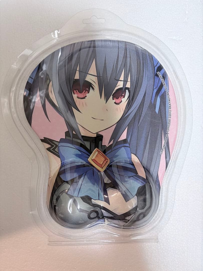 ネプテューヌ　立体マウスパッド　まとめ