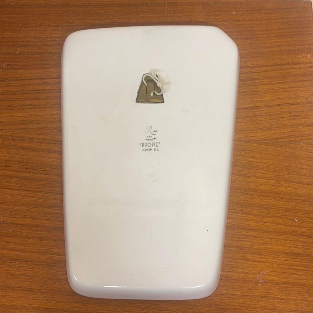 希少なsylvia leuchovius 黄色の花陶板