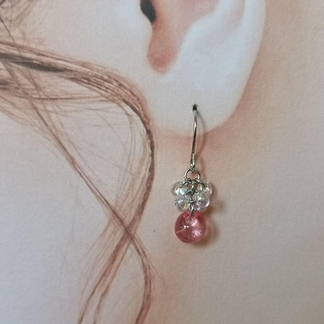 No.347 コロンとした鈴丸ビーズのピアス ハンドメイド