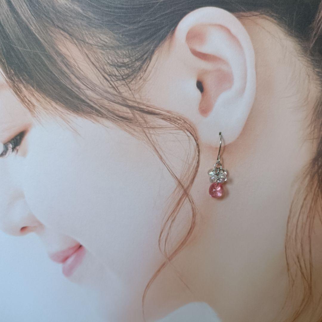 No.347 コロンとした鈴丸ビーズのピアス ハンドメイド