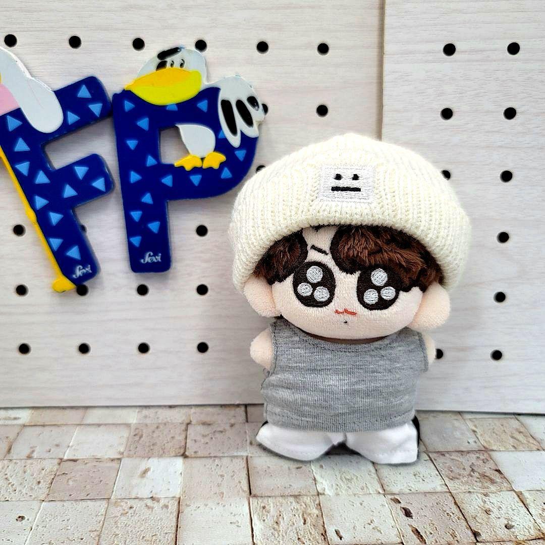 10cm ぬい服 ぬいぐるみ 服 グクトゥギ bts nct タンクトップ 私服