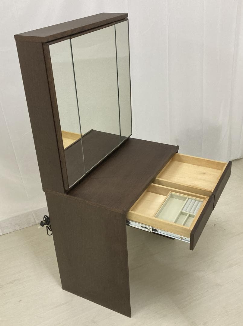 【カリモク】ドレッサー　三面鏡