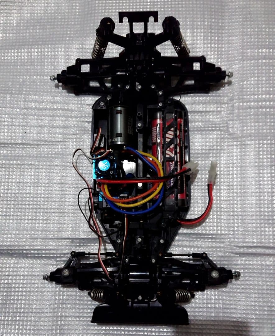 TAMIYA AERO AVANTE 電動ラジコンカー