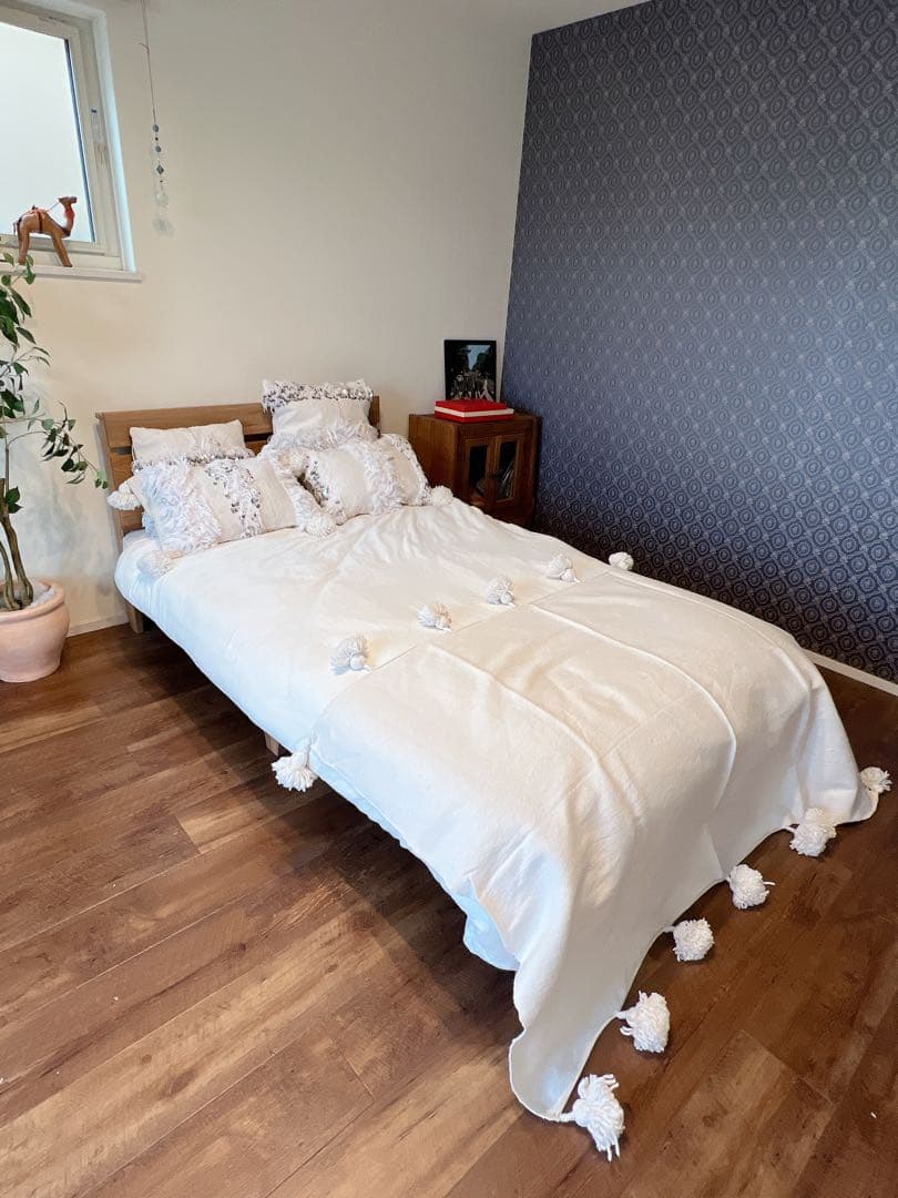 ポンポンブランケット 100×150 ホワイトタッセル付きベッドカバー