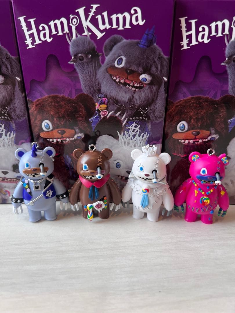 USJ ハミクマ コレクタブルキーチェーン4種セット - メルカリ