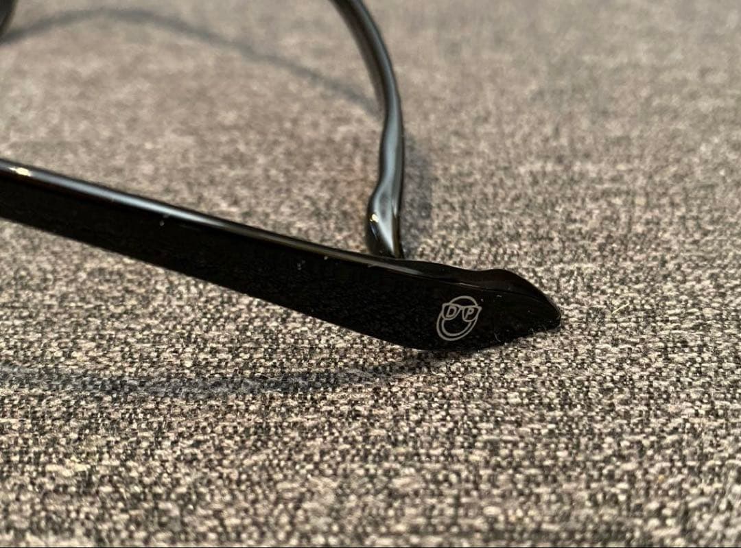 DONT PANIC フルスペック(累進/調光グレー/BLカット)+2.5 - メルカリ