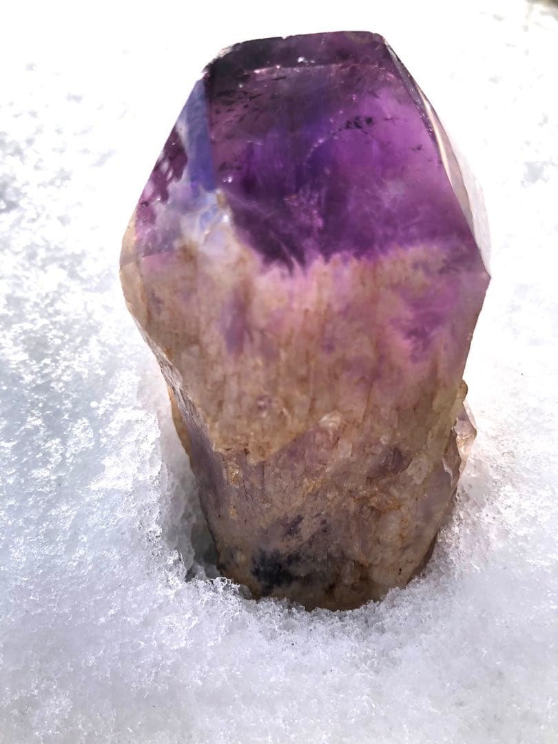 [貴重][色が濃い][透明度] [大きい] アメジスト　ポイント　85,7mm
