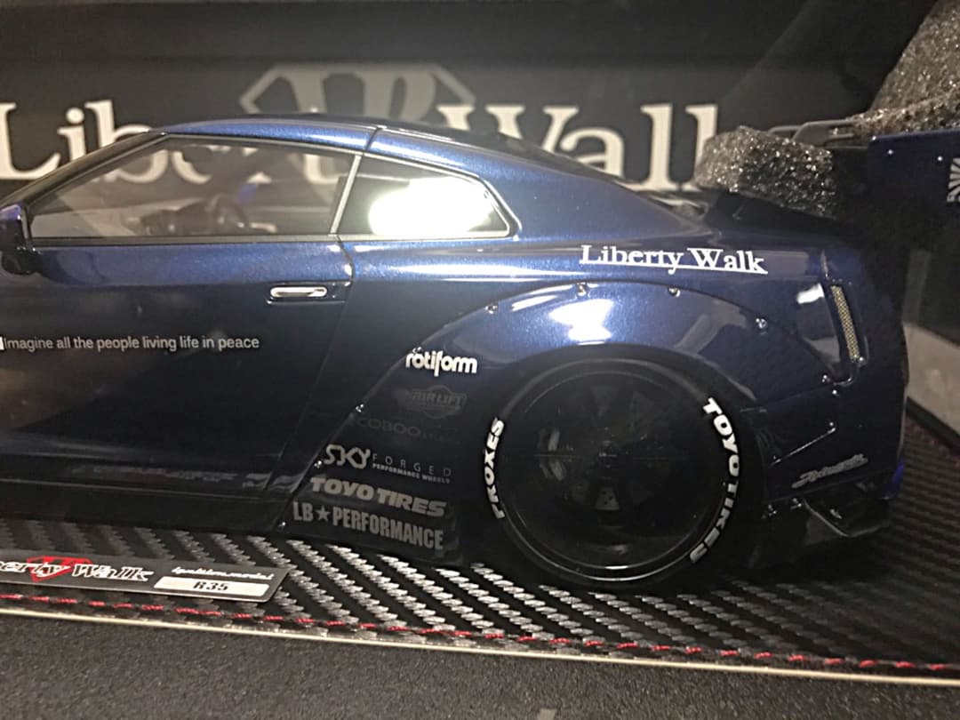 イグニッションモデル 1/18 リバティーウォーク GTR メタリックブルー