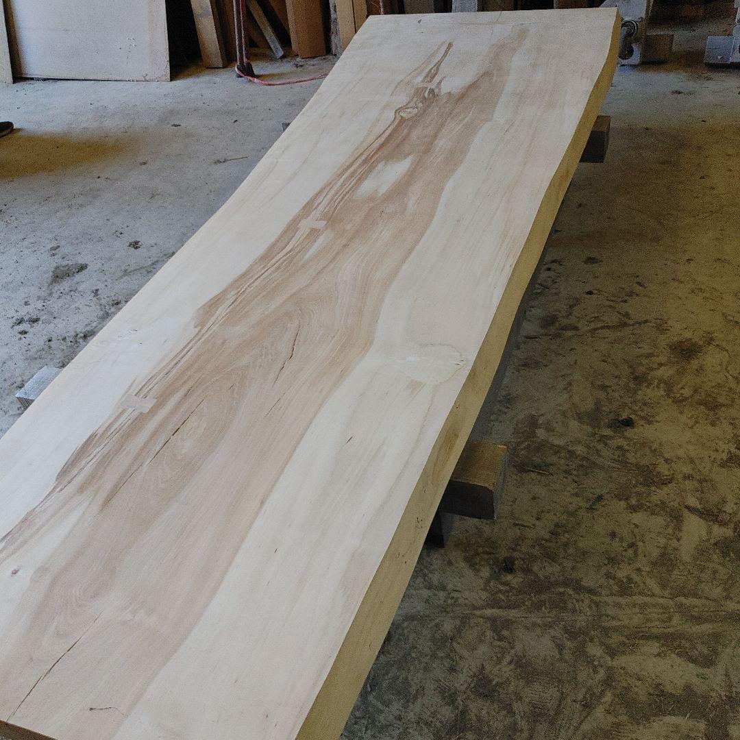 送料込み　一枚板　カツラ　無垢材　天板　テーブル　カウンター DIY　番号60