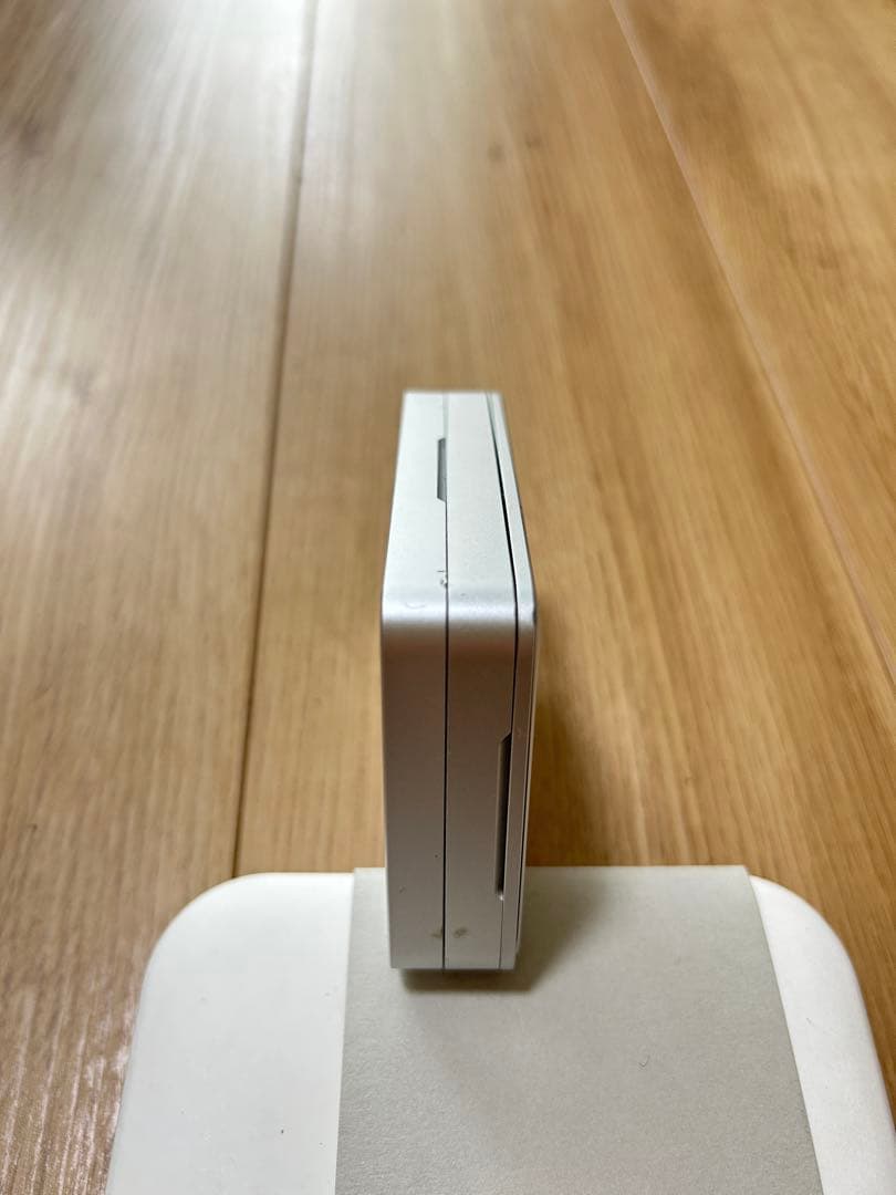 入手困難　ゼンレット　3 プロ　Zenlet 3 pro シルバー　財布