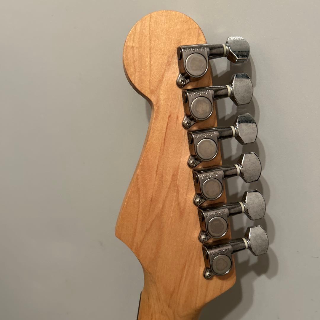 フェンダーストラスキャスター