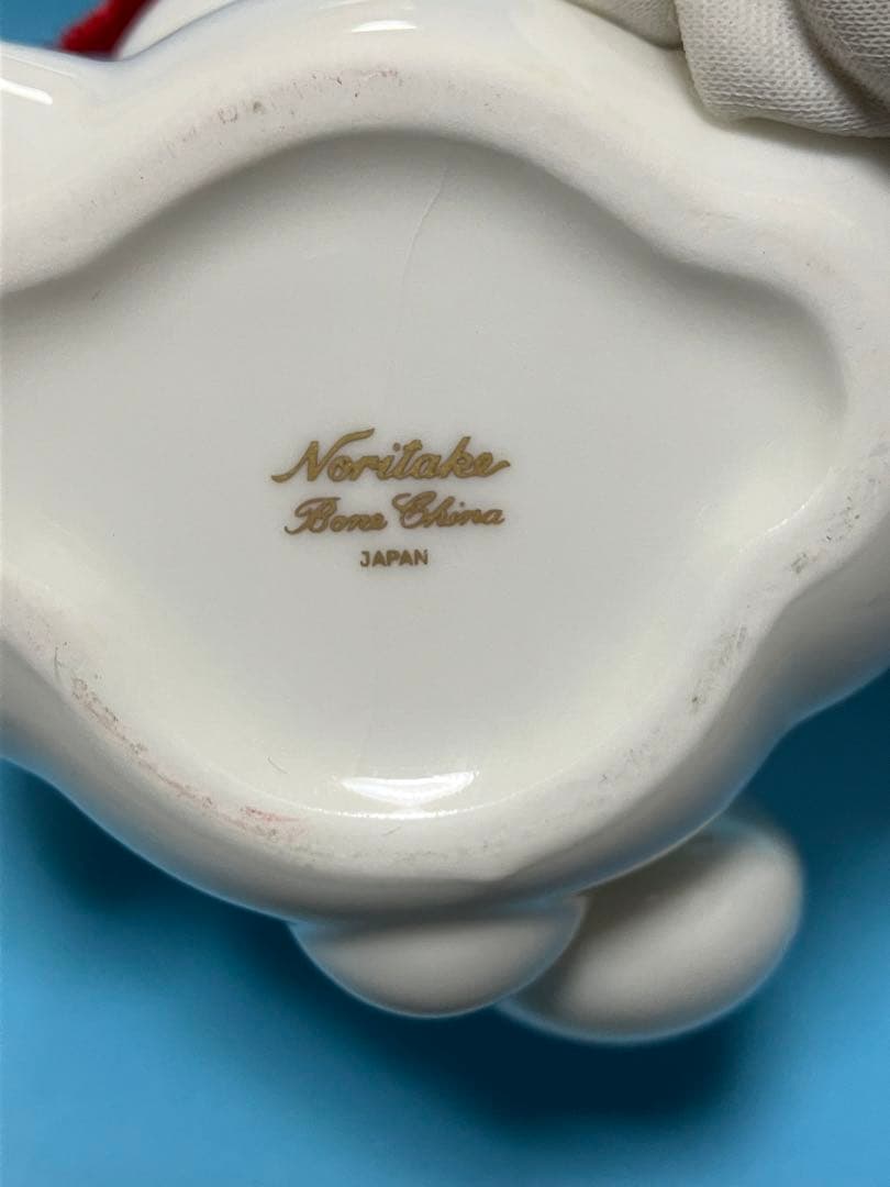 ノリタケ　アートコレクション　クリスマスラビット　置物