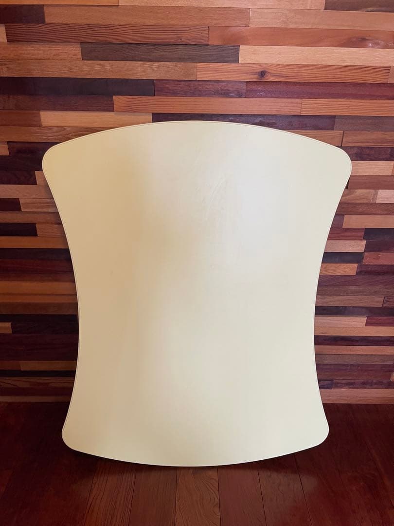 コクヨ　ミーティングテーブル