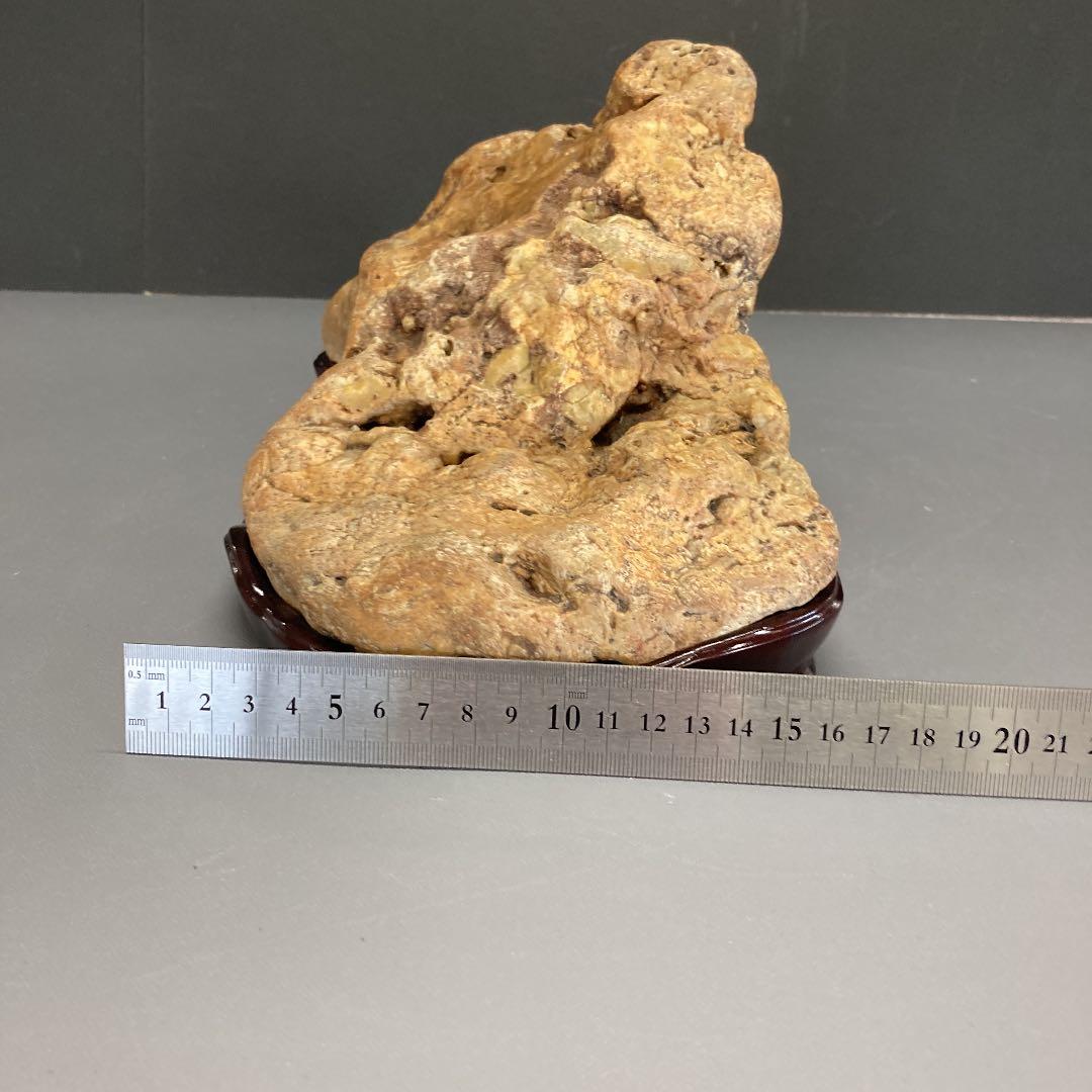 神居古潭石【台座・箱付き】